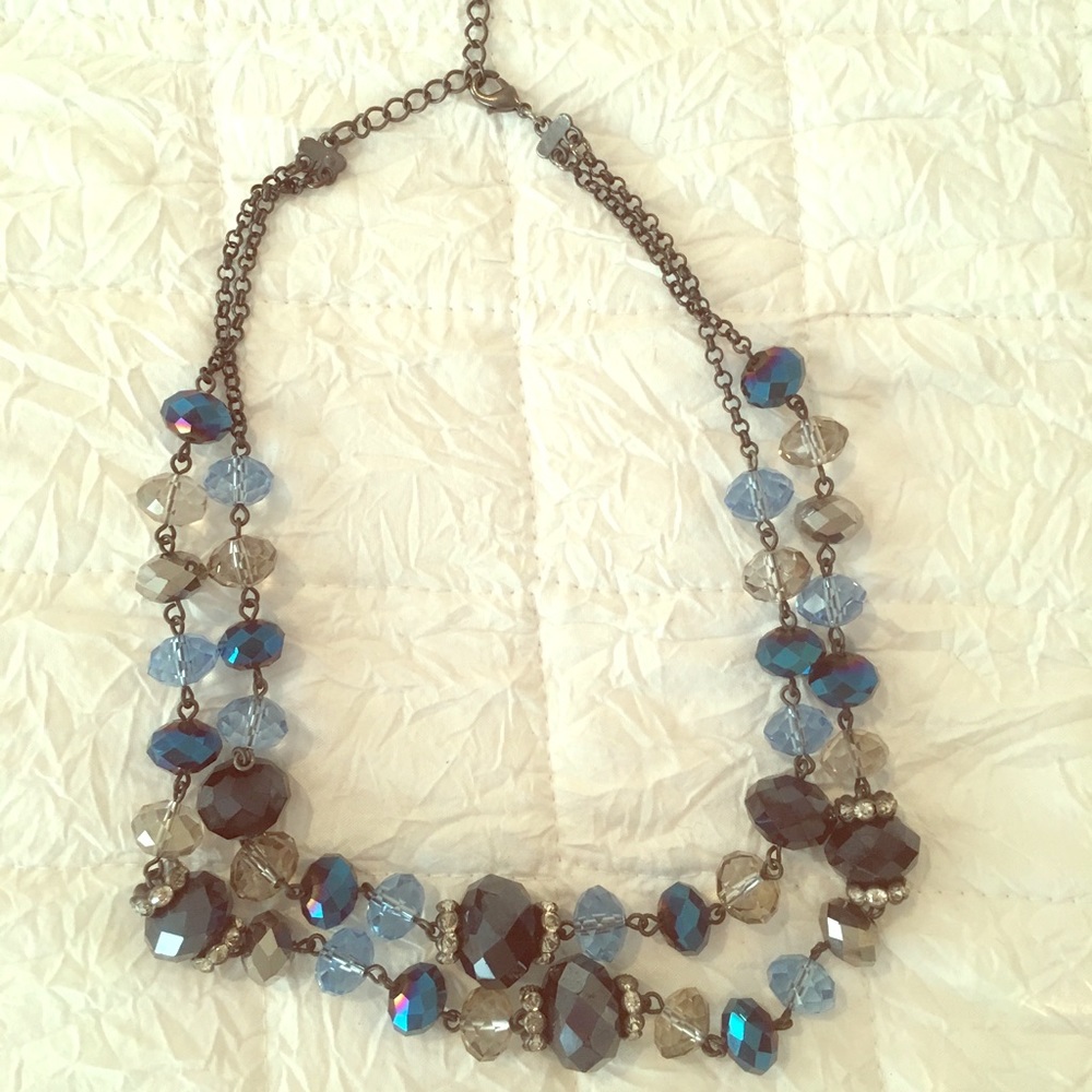 Blue and silver dangle necklace